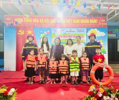 Trường mầm non Kỳ Lợi đã phối với Cán bộ Phòng cảnh sát PCCC và Cứu nạn cứu hộ, Công an tổ chức buổi tuyên truyền, tập huấn về phòng chống đuối nước và tai nạn thương tích cho trẻ em trước và trong kỳ nghỉ hè 2026.