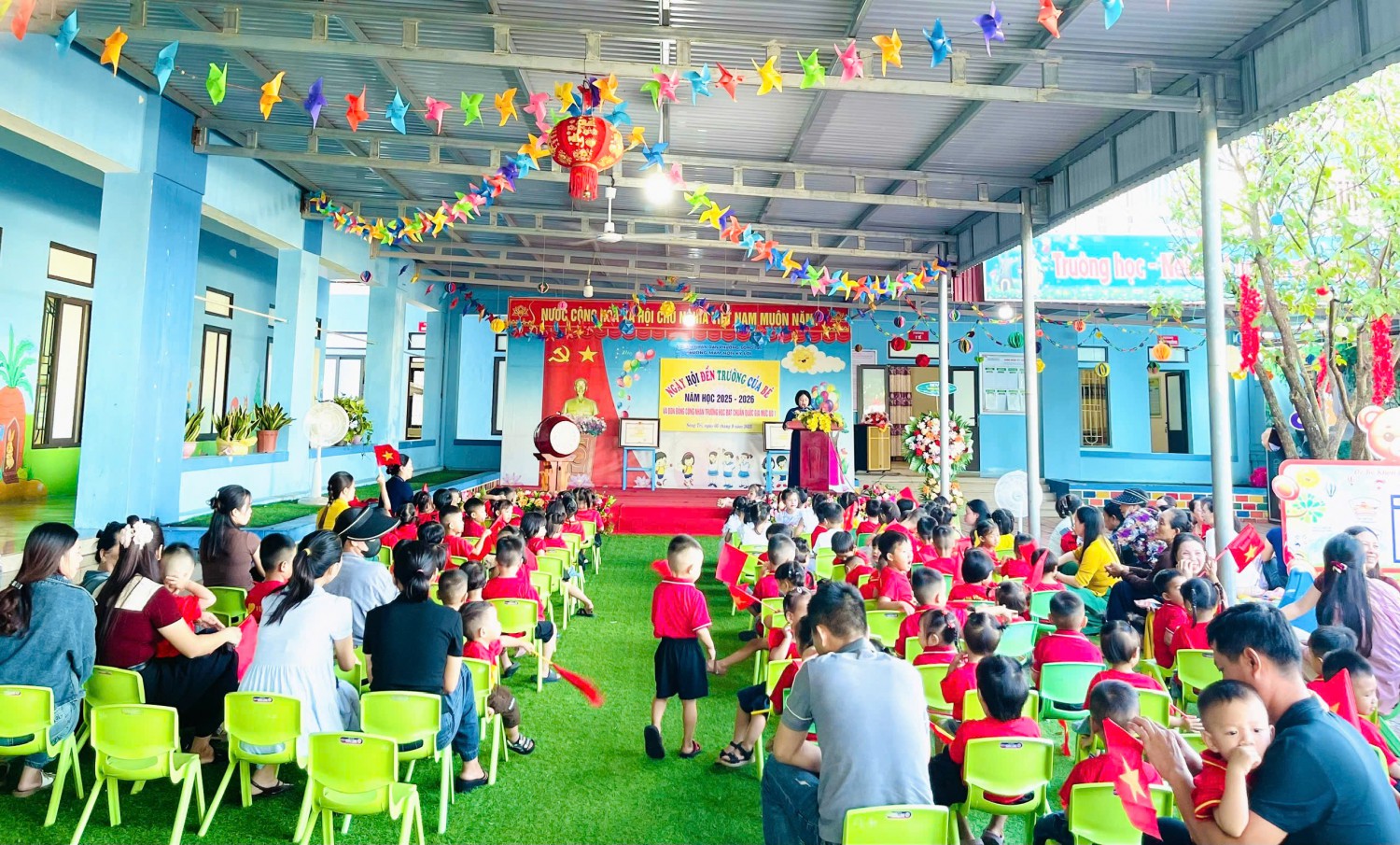 TRƯỜNG MẦM NON KỲ LỢI LONG TRỌNG TỔ CHỨC NGÀY HỘI ĐẾN TRƯỜNG CỦA BÉ NĂM HỌC 2025 - 2026 VÀ LỄ ĐÓN BẰNG CÔNG NHẬN TRƯỜNG ĐẠT CHUẨN QUỐC GIA MỨC ĐỘ 1